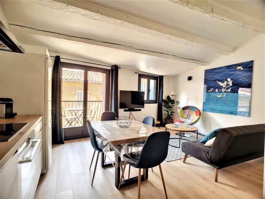 Un Balcon, Au Coeur Du Village กาซีส์ ภายนอก รูปภาพ