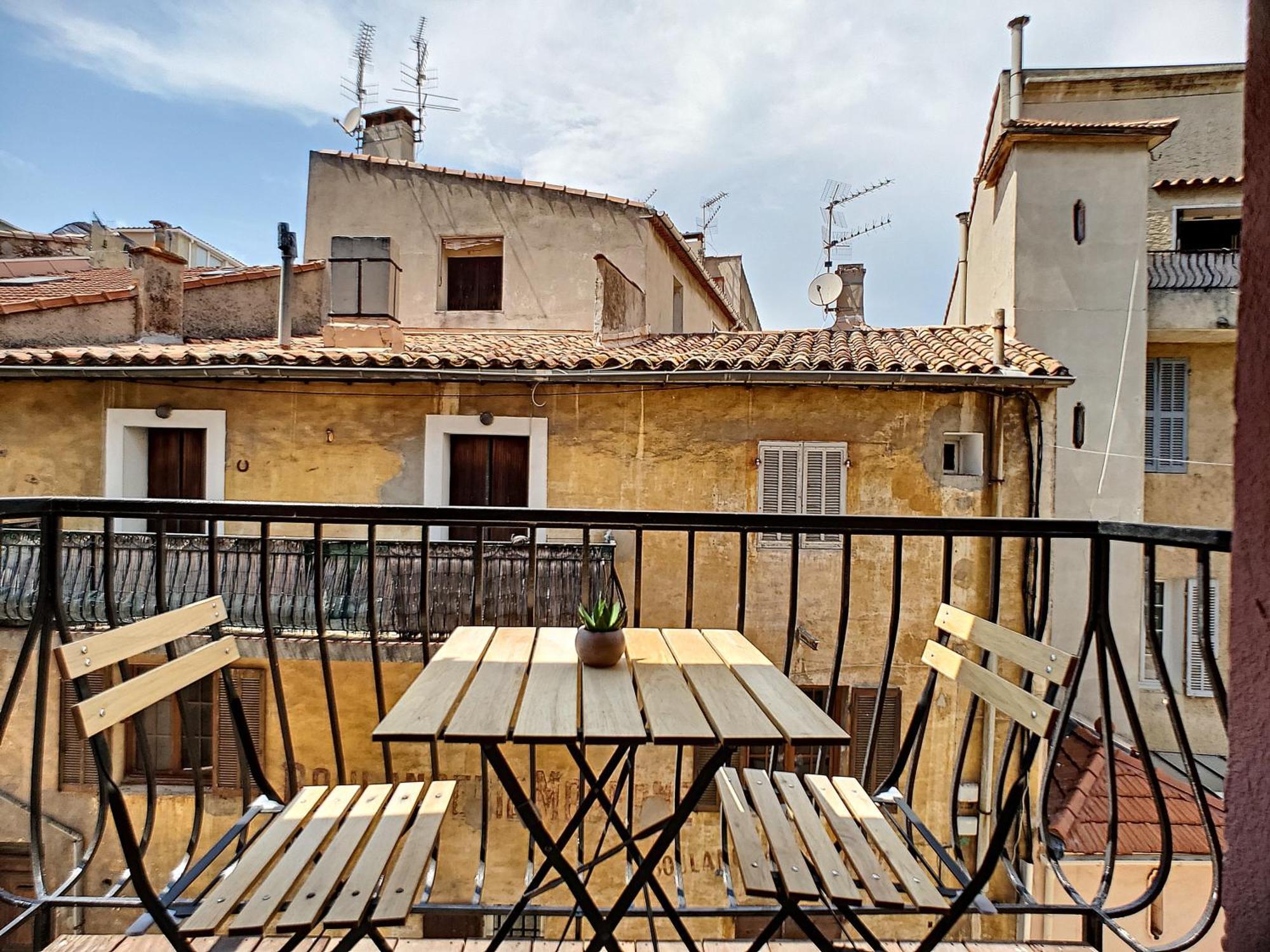 Un Balcon, Au Coeur Du Village กาซีส์ ภายนอก รูปภาพ